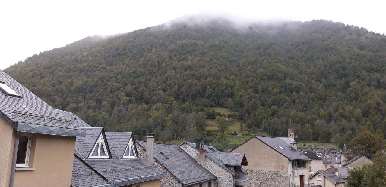 奥吕莱班Montagne Ariegeoise公寓 外观 照片